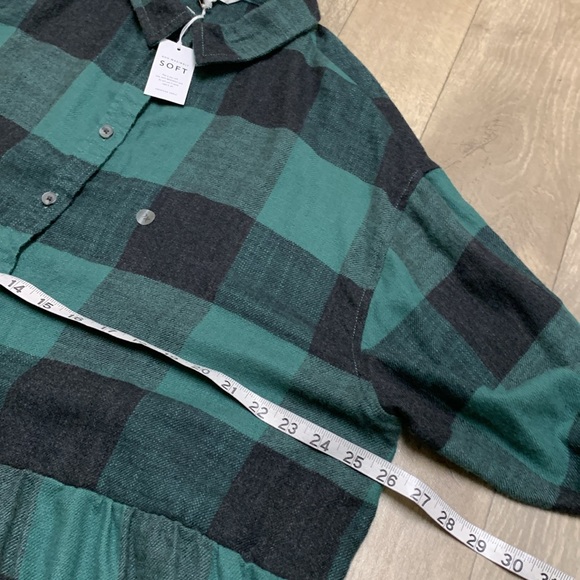 NWT American Eagle Oversized Flannel Babydoll Plaid Button‎ Down Soft Shirt - Picture 4 of 9